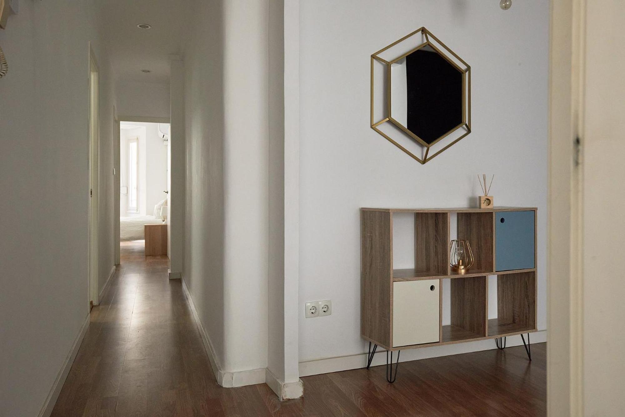 Low Cost Apartments Center Elche Eksteriør bilde